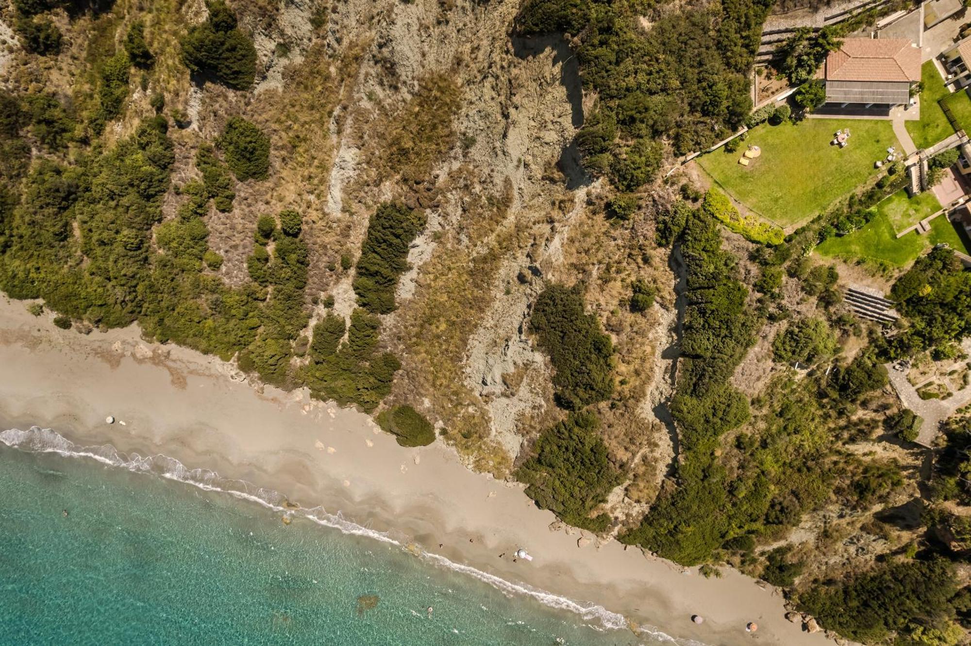 Villa Rhoe Minia Bagian luar foto